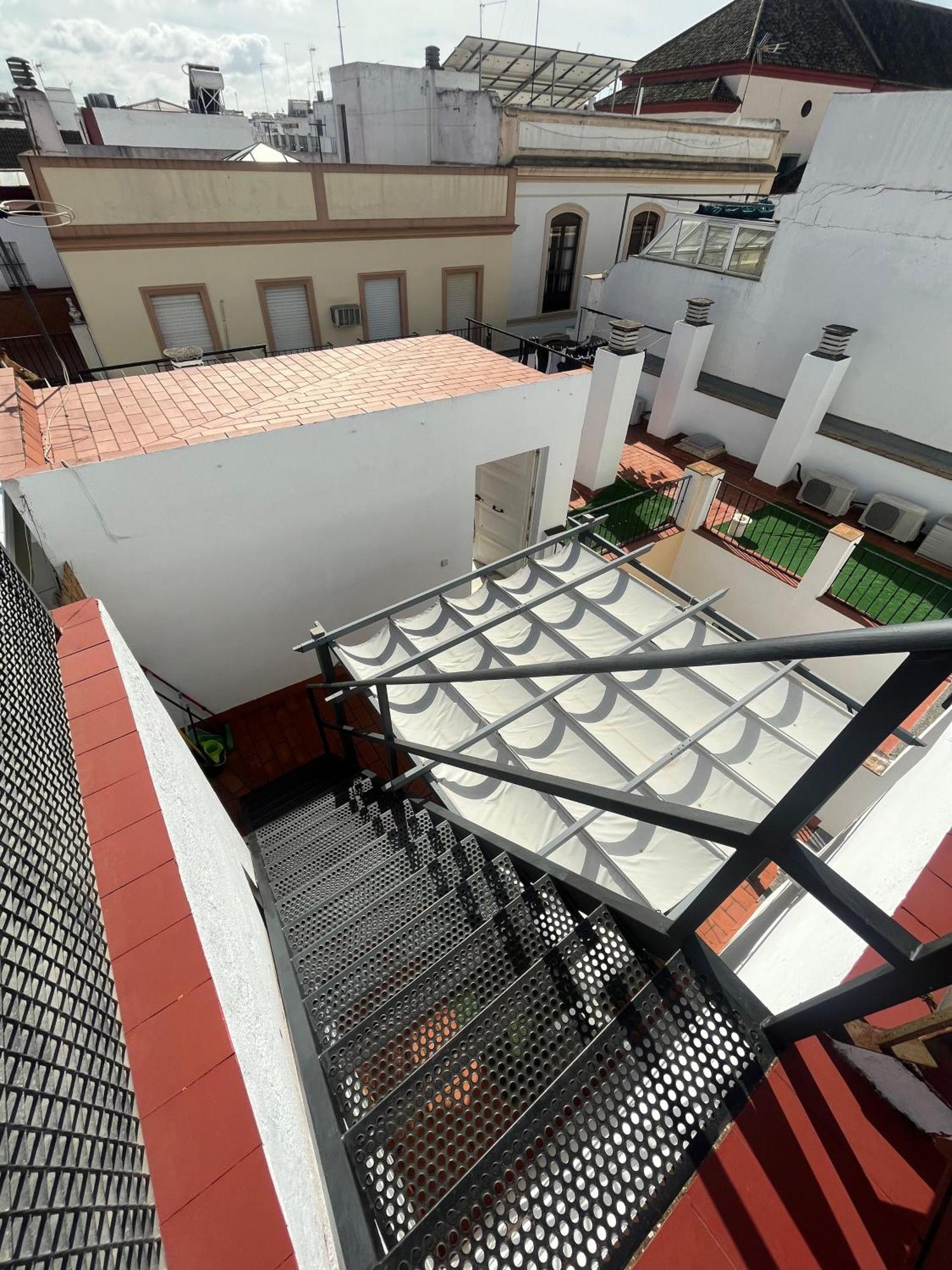 Atico Con Terraza Privada Apartment Seville
